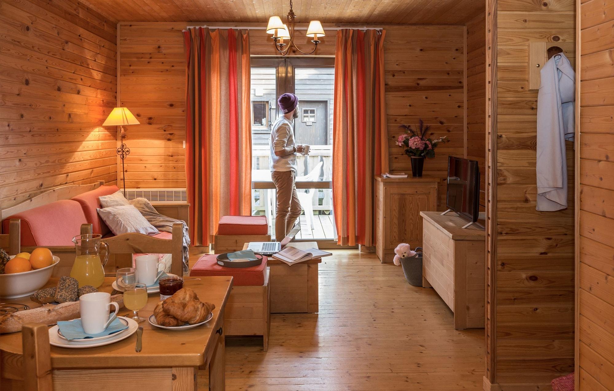 Residence Odalys Les Chalets D'Evian Ngoại thất bức ảnh