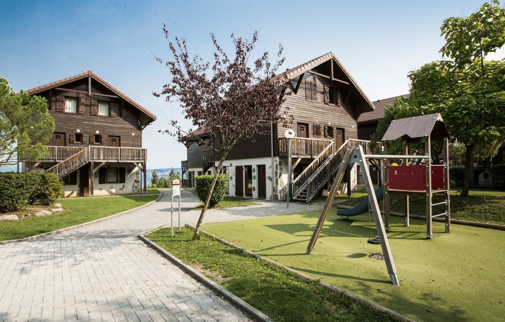 Residence Odalys Les Chalets D'Evian Ngoại thất bức ảnh