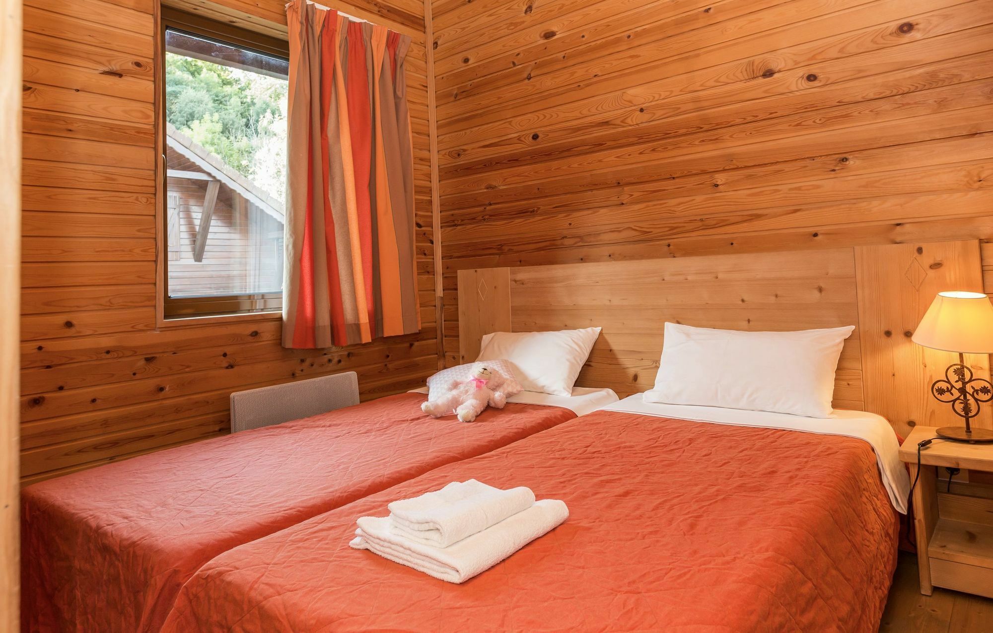 Residence Odalys Les Chalets D'Evian Ngoại thất bức ảnh